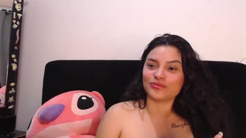 lolaa_staars online show from 23, 2, 2025