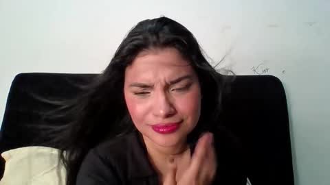 lolaa_staars online show from 15, 9, 2025