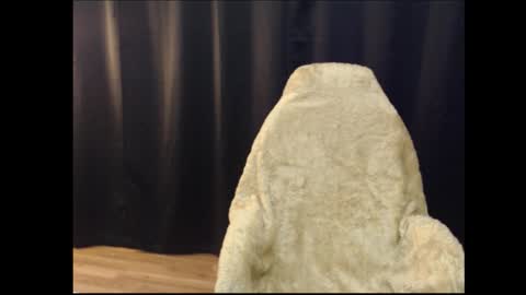 Lolaaa Sky online show from 19, 9, 2025