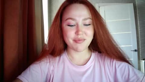 Snapshot of lolaamint_ chatting on 4, 2, 2026 LolaaMint online show from 4, 2, 2026