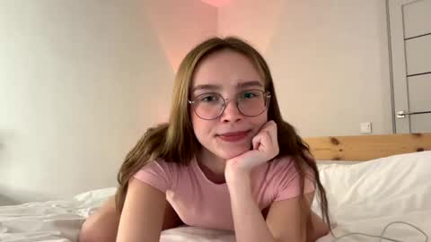 lolaatate online show from 15, 3, 2026