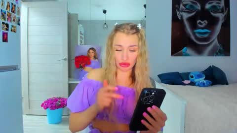 Snapshot of lolabani675452 chatting on 30, 11, 2025 lolabani675452 online show from 30, 11, 2025