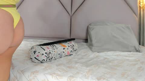 lolabunnysc online show from 4, 4, 2026