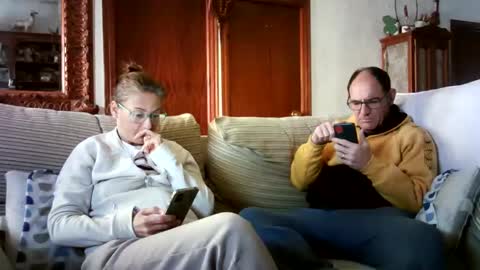 Snapshot of lolahueso chatting on 14, 2, 2025 LOLA HUESO y ERIC online show from 14, 2, 2025