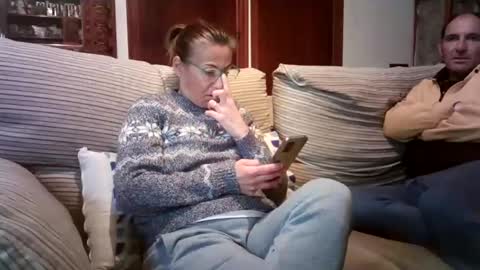 Snapshot of lolahueso chatting on 15, 2, 2025 LOLA HUESO y ERIC online show from 15, 2, 2025