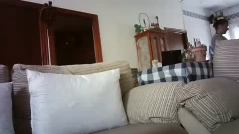 Snapshot of lolahueso chatting on 27, 2, 2025 LOLA HUESO y ERIC online show from 27, 2, 2025
