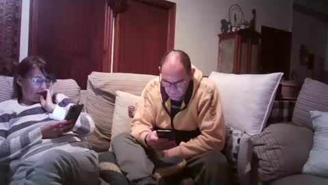 Snapshot of lolahueso chatting on 28, 2, 2025 LOLA HUESO y ERIC online show from 28, 2, 2025