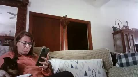 Snapshot of lolahueso chatting on 2, 3, 2025 LOLA HUESO y ERIC online show from 2, 3, 2025
