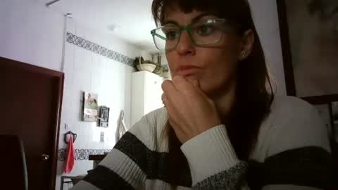 Snapshot of lolahueso chatting on 8, 3, 2025 LOLA HUESO y ERIC online show from 8, 3, 2025
