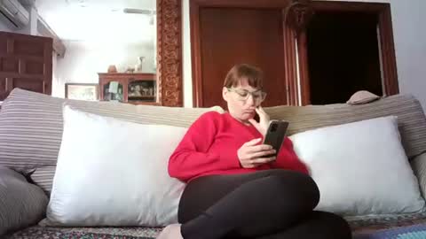 Snapshot of lolahueso chatting on 9, 3, 2025 LOLA HUESO y ERIC online show from 9, 3, 2025