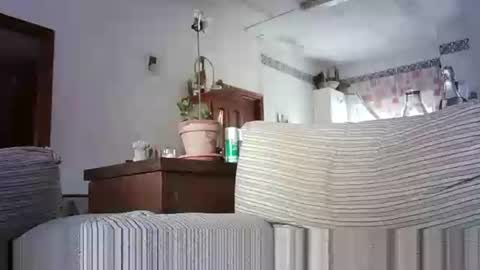 Snapshot of lolahueso chatting on 16, 9, 2025 LOLA HUESO y ERIC online show from 16, 9, 2025