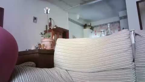 Snapshot of lolahueso chatting on 7, 10, 2025 LOLA HUESO y ERIC online show from 7, 10, 2025