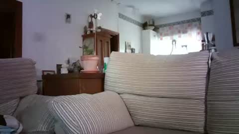 Snapshot of lolahueso chatting on 13, 10, 2025 LOLA HUESO y ERIC online show from 13, 10, 2025