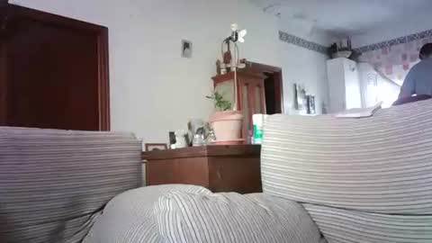 Snapshot of lolahueso chatting on 15, 10, 2025 LOLA HUESO y ERIC online show from 15, 10, 2025