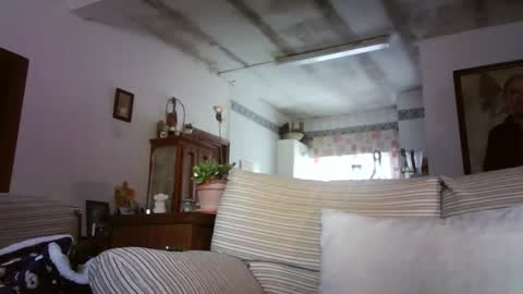 Snapshot of lolahueso chatting on 5, 2, 2026 LOLA HUESO y ERIC online show from 5, 2, 2026