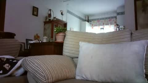 Snapshot of lolahueso chatting on 6, 2, 2026 LOLA HUESO y ERIC online show from 6, 2, 2026