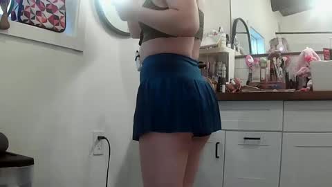 Snapshot of lolalixx6969 chatting on 8, 10, 2025 Lola Lixx online show from 8, 10, 2025