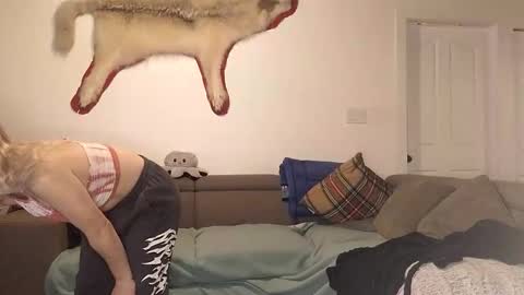 Snapshot of lolalixx6969 chatting on 28, 10, 2025 Lola Lixx online show from 28, 10, 2025