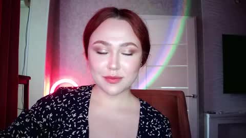 Snapshot of lolamint_ chatting on 30, 9, 2025 Lola online show from 30, 9, 2025