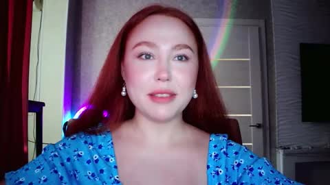 Snapshot of lolamint_ chatting on 10, 10, 2025 Lola online show from 10, 10, 2025