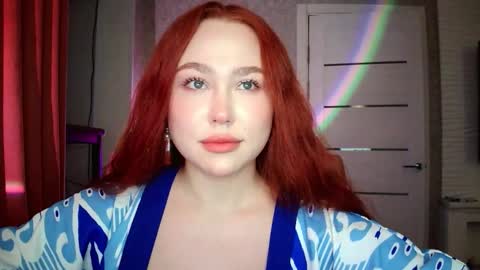 Snapshot of lolamint_ chatting on 12, 10, 2025 Lola online show from 12, 10, 2025