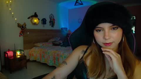 Lola doll online show from 22, 12, 2025