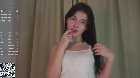 Snapshot of lollaberry chatting on 1, 12, 2025 Maria online show from 1, 12, 2025