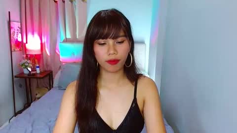 Snapshot of lolli_rosie chatting on 4, 1, 2025 ROSIE online show from 4, 1, 2025