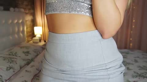 Snapshot of lollidoli__ chatting on 30, 12, 2024 Victoria online show from 30, 12, 2024