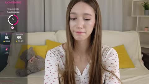 Snapshot of lolly_monica chatting on 13, 12, 2024 Monica online show from 13, 12, 2024