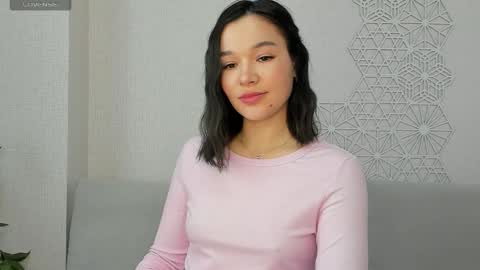 Snapshot of lolly_turner chatting on 3, 3, 2026 lolly_turner online show from 3, 3, 2026