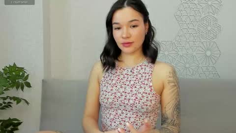 Snapshot of lolly_turner chatting on 2, 4, 2026 lolly_turner online show from 2, 4, 2026