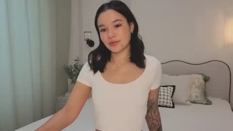 Snapshot of lolly_turner chatting on 22, 6, 2026 lolly_turner online show from 22, 6, 2026