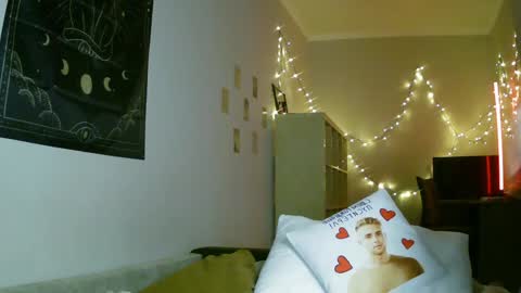 Snapshot of lollylol11 chatting on 17, 1, 2025 Lilly online show from 17, 1, 2025