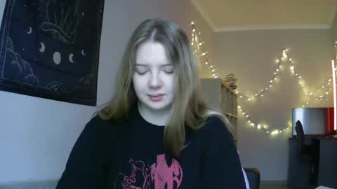 Snapshot of lollylol11 chatting on 25, 1, 2025 Lilly online show from 25, 1, 2025