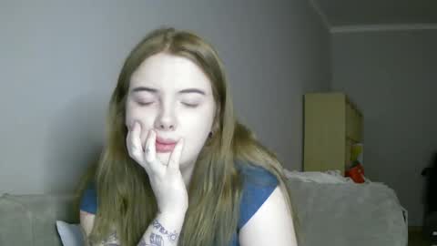 Snapshot of lollylol11 chatting on 29, 1, 2025 Lilly online show from 29, 1, 2025