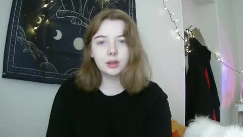 Snapshot of lollylol11 chatting on 15, 2, 2025 Lilly online show from 15, 2, 2025