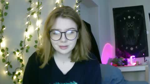 Snapshot of lollylol11 chatting on 3, 3, 2025 Lilly online show from 3, 3, 2025