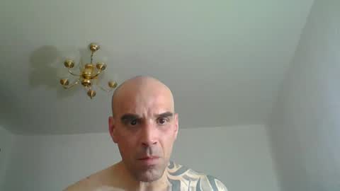 Snapshot of lolotatto chatting on 1, 4, 2026 lolotatto online show from 1, 4, 2026
