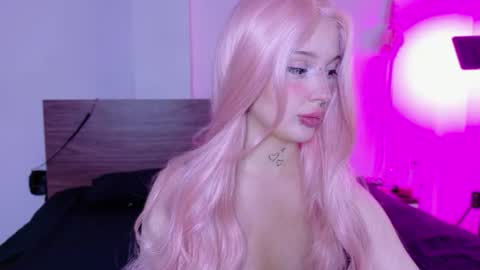 Snapshot of lolykari chatting on 14, 6, 2026 Kari online show from 14, 6, 2026