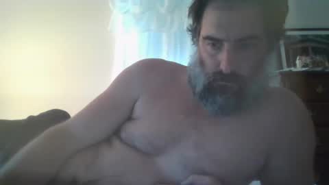 Snapshot of loml44 chatting on 8, 10, 2025 THE SEXIEST MAN ALIVE online show from 8, 10, 2025