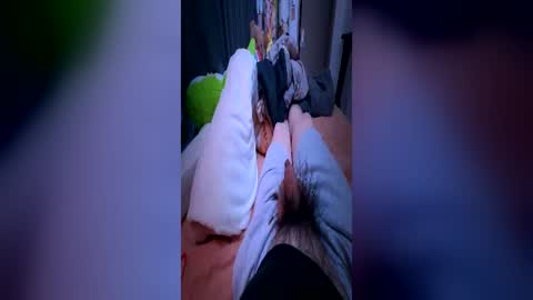 Snapshot of lonelyasian93 chatting on 21, 6, 2026 lonelyasian93 online show from 21, 6, 2026