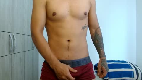 Snapshot of lonelydick2002 chatting on 3, 2, 2025 lonelydick2002 online show from 3, 2, 2025