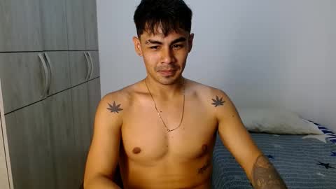 Snapshot of lonelydick2002 chatting on 5, 11, 2025 lonelydick2002 online show from 5, 11, 2025