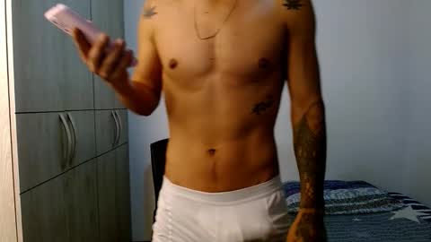 lonelydick2002 online show from 22, 2, 2026