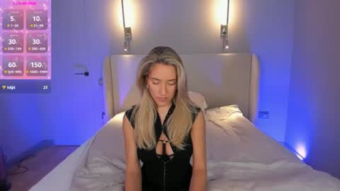 Snapshot of lonelyflowerr chatting on 8, 8, 2026 Sadie online show from 8, 8, 2026