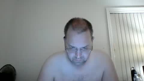 Lonely Man online show from 17, 6, 2026
