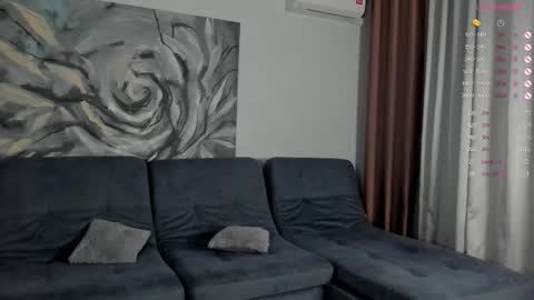 Snapshot of loney__tunes chatting on 5, 3, 2025 Shy EvaStreams are everyday 9 AM - 3 PM GMT 3 online show from 5, 3, 2025