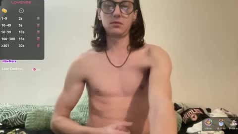 Snapshot of longdickelijah chatting on 10, 11, 2025 longdickelijah online show from 10, 11, 2025