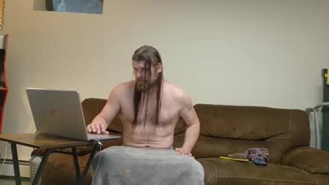 longhairedfreak1921 online show from 25, 3, 2026